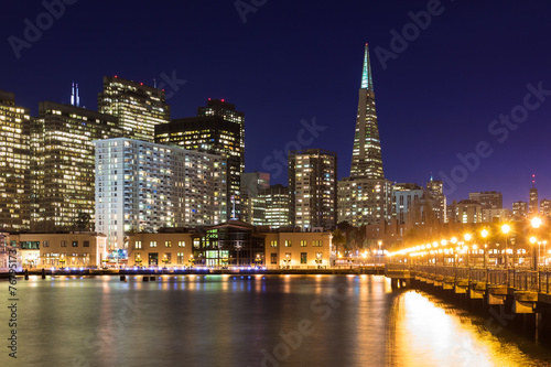 Fototapeta Naklejka Na Ścianę i Meble -  Beautiful San Francisco at Night