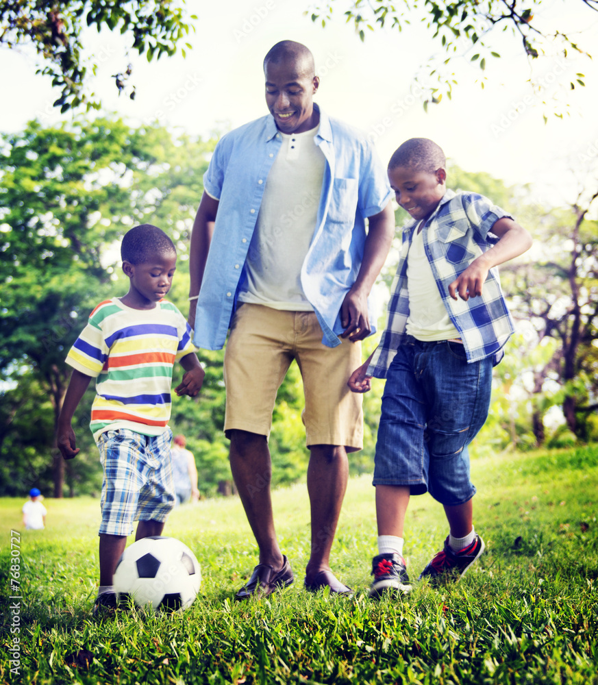 Fototapeta premium African Family Happiness Holiday Vacation Activity Concept