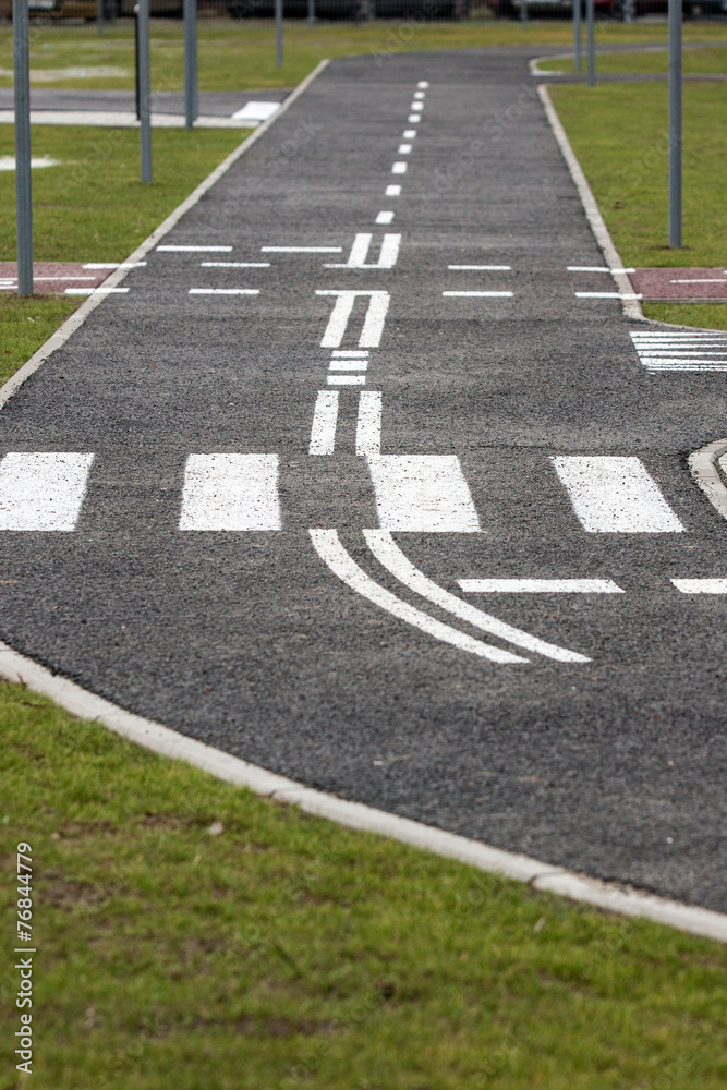 Obraz premium pedestrian crossing in the city