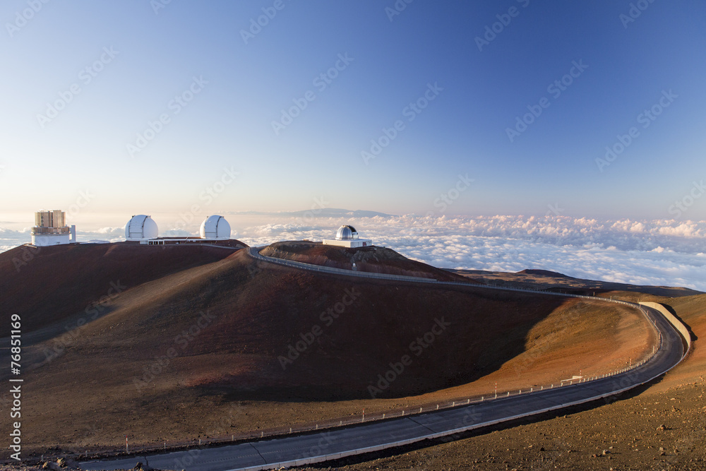 spectacular sunset from mauna kea - hawaii