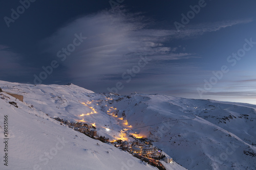 Tableau sur toile Vista nocturna de la estación de esquí de Sierra Nevada