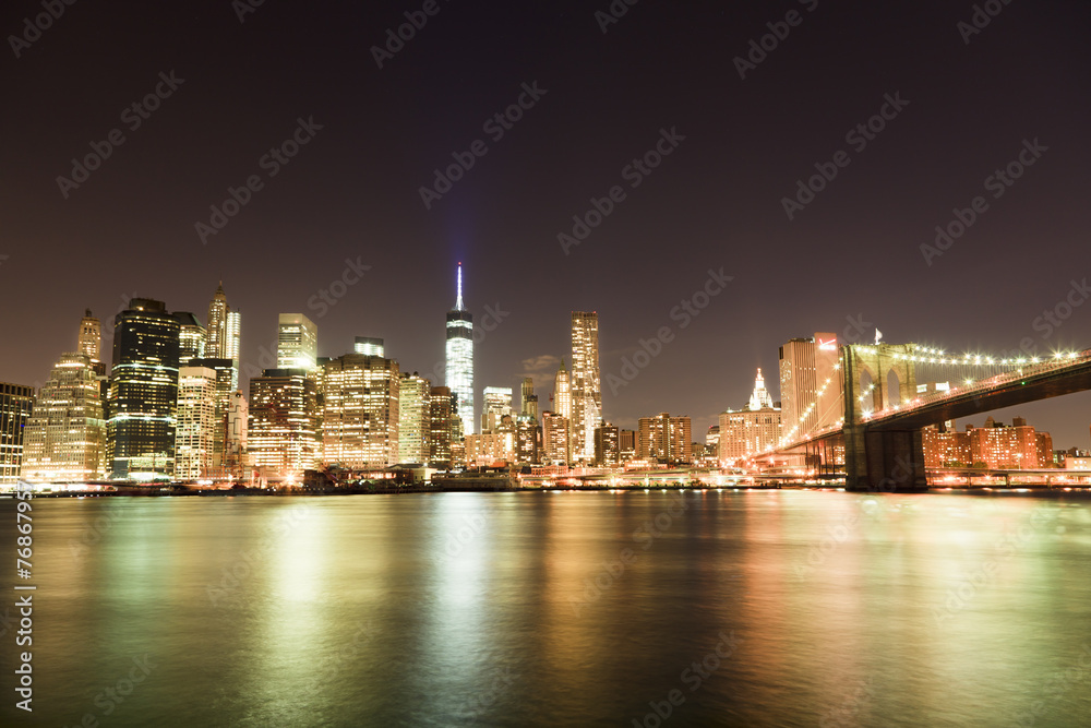 ブルックリン橋の夜景