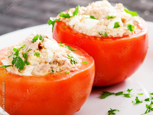 Stuffed tomatos
