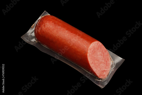 vacuum packed smoked-scalded sausage