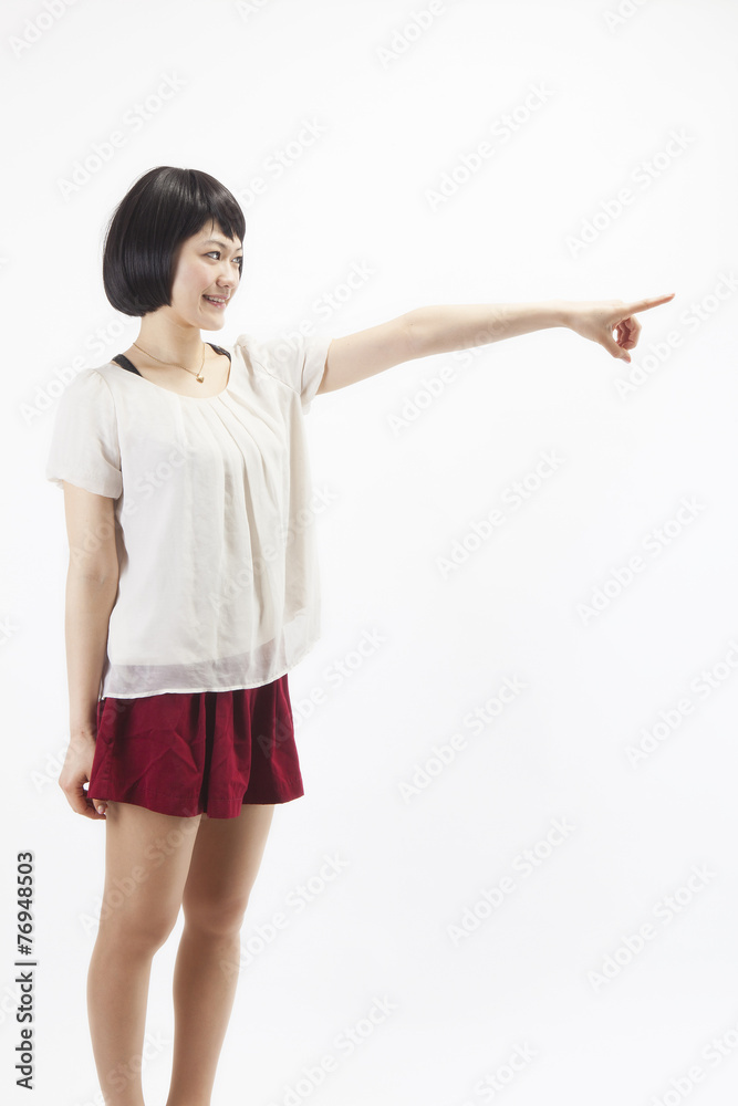 黒髪の女性 黒髪の女性