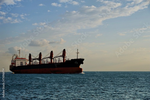 Ship-tanker-Container Ship-Gemi photo