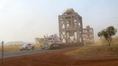 Pilbara, West Australia - roadtrain © WITTE-ART.com