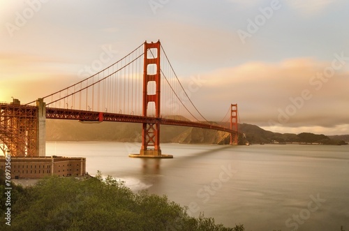 Fototapeta Naklejka Na Ścianę i Meble -  Golden Gate Bridge, San Francisco, California