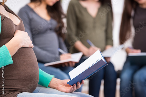 Принти на полотні Pregnant women