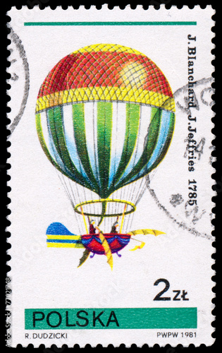 Stamp printed in POLAND shows Flying air balloon