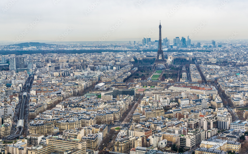 モンパルナス・タワーから望むパリ市内