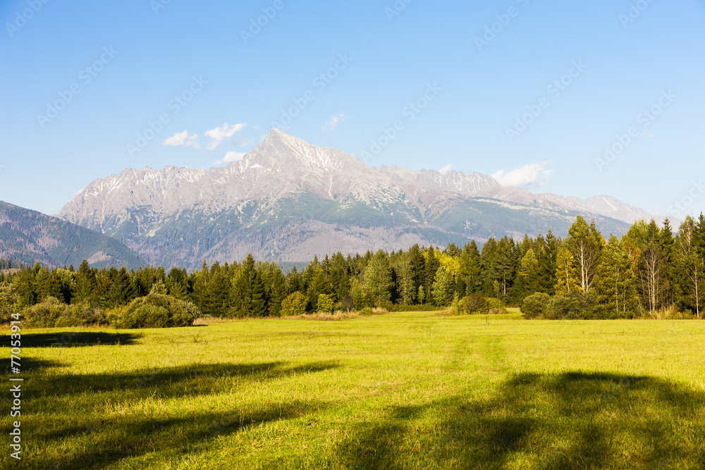 Fototapeta premium Krivan Mountain, Vysoke Tatry (High Tatras), Slovakia