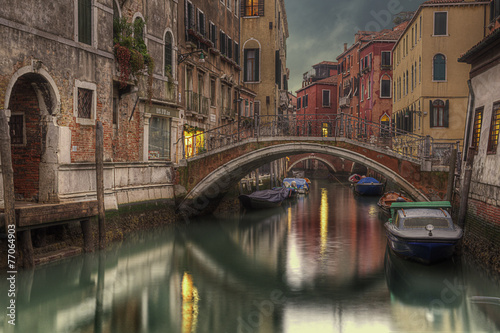 Canale di Venezia #77064903