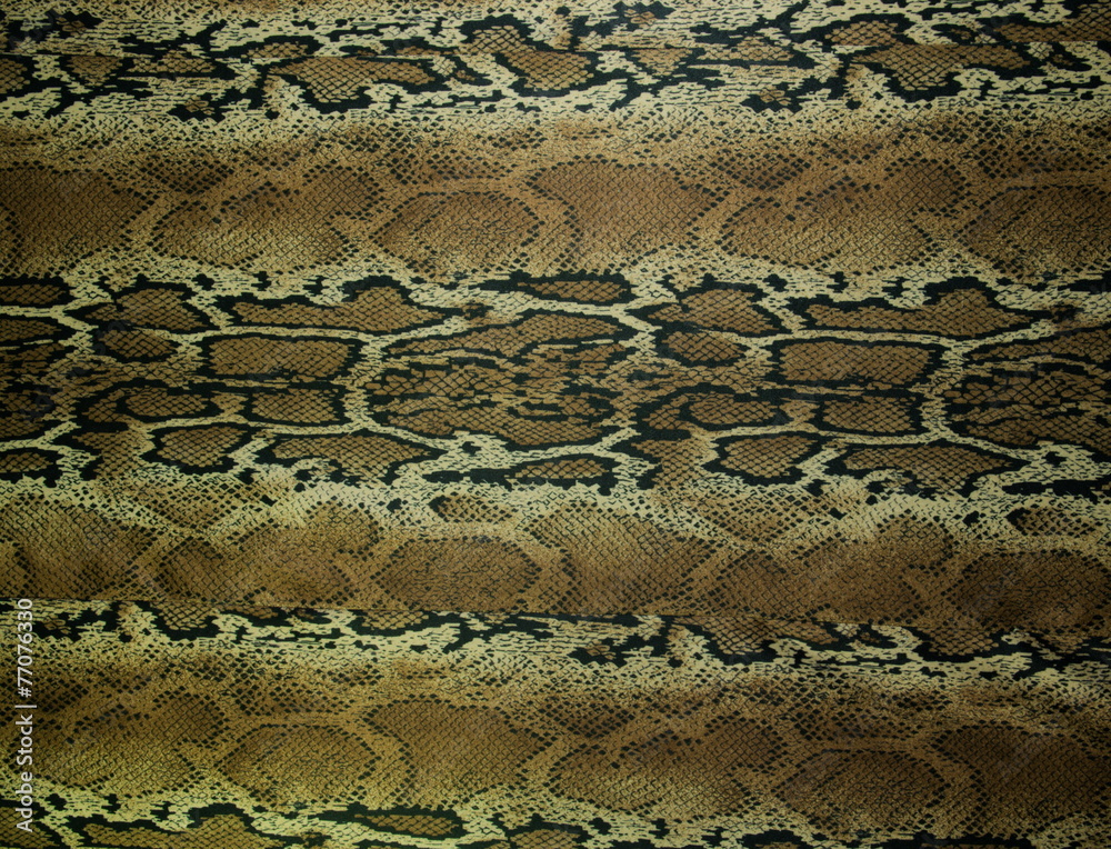 Naklejka premium texture of print fabric stripes snake for background