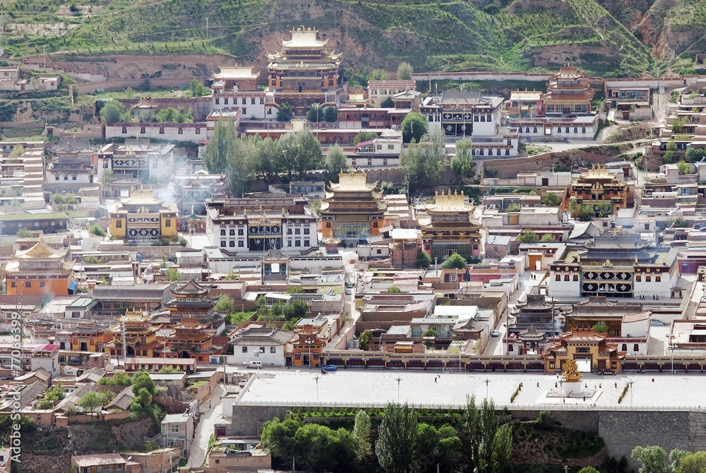 Obraz premium Tongren monastery, Longwu Monastery - Huangnan