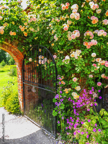 walled garden