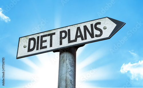 Diet Plans sign with a beautiful day © gustavofrazao