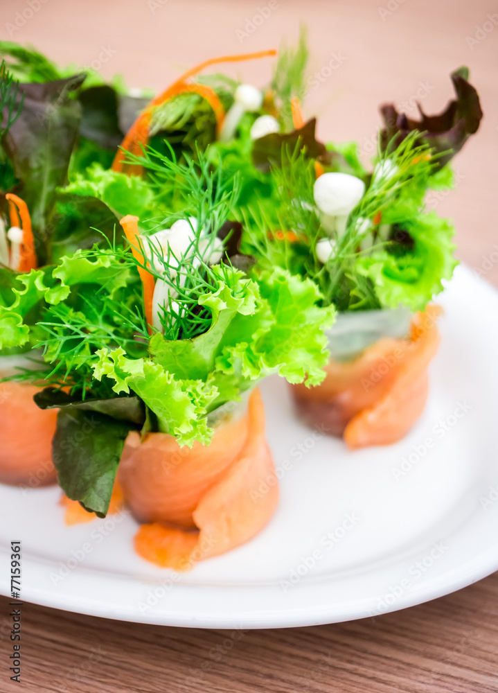 Salmon organic vegetable roll Salmon organic vegetable roll