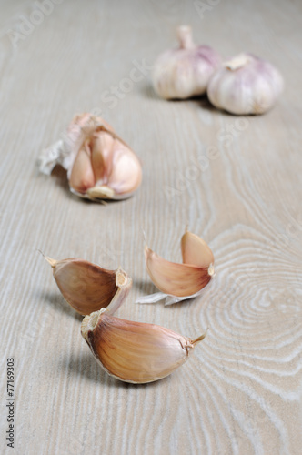 Cloves of garlic on the table