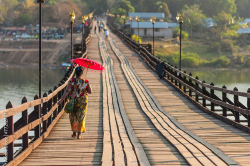 Sangkhla Buri bridge