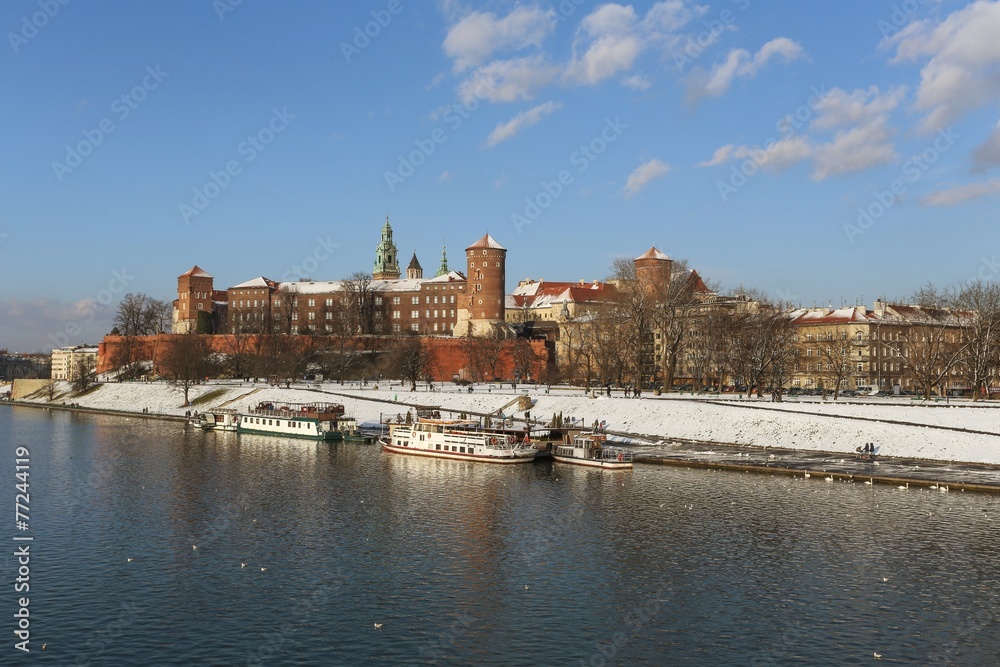 Fototapeta premium Cracow | castle | winter | river