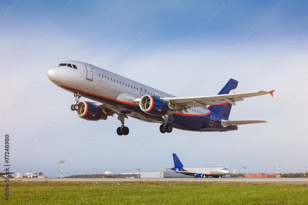 Plane Plane