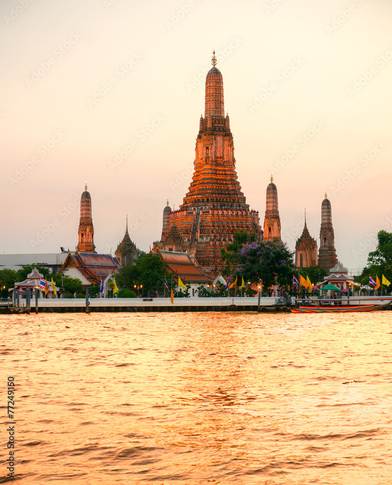 Naklejka premium War Arun, Bangkok, Thailandia.