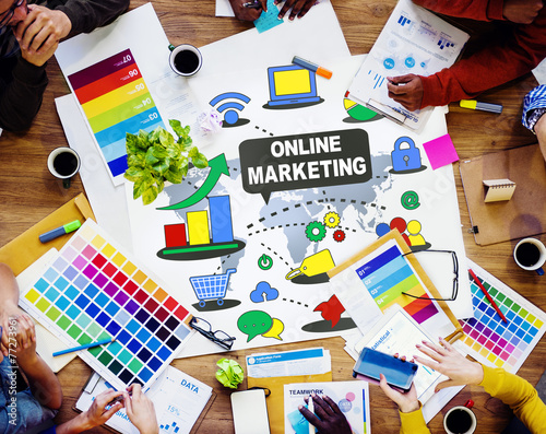 Online Marketing Internet Network Teamwork Concept