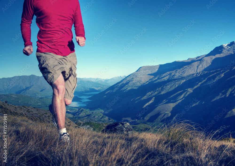 Fototapeta Człowiek Jogging Góry Ćwiczenia Pojęcie dobrego samopoczucia