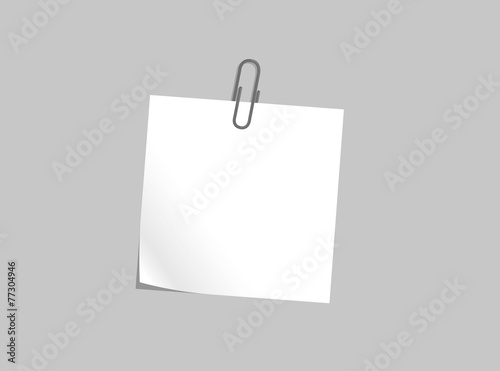 Vector note paper with clip.