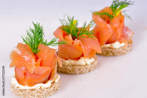Sandwich with smoked salmon