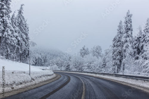 Snowy road © Stockr