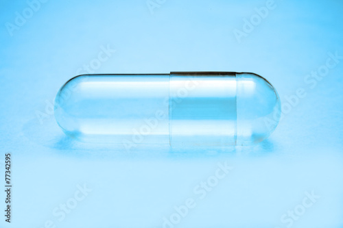 Empty capsules for background take with blue filter