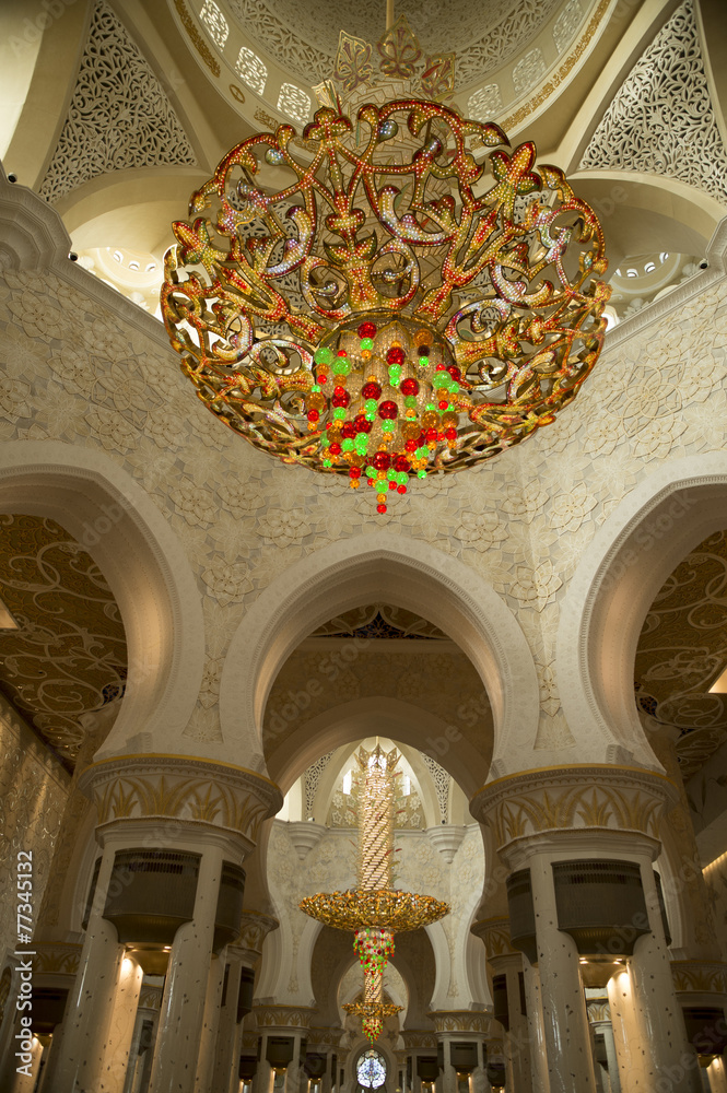 Ceiling of Jumeirah　mosque