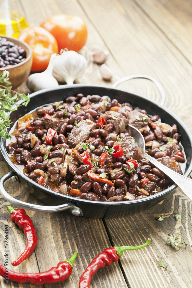 Meat stew with red beans and chili Meat stew with red beans and chili