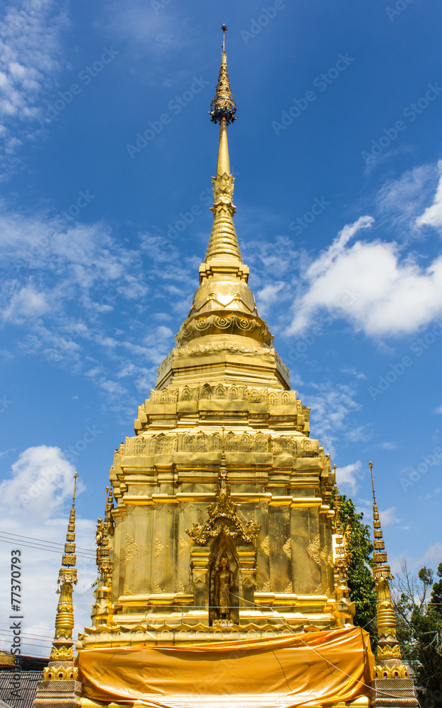 Fototapeta premium Golden pagoda with beauty sky in Thailand