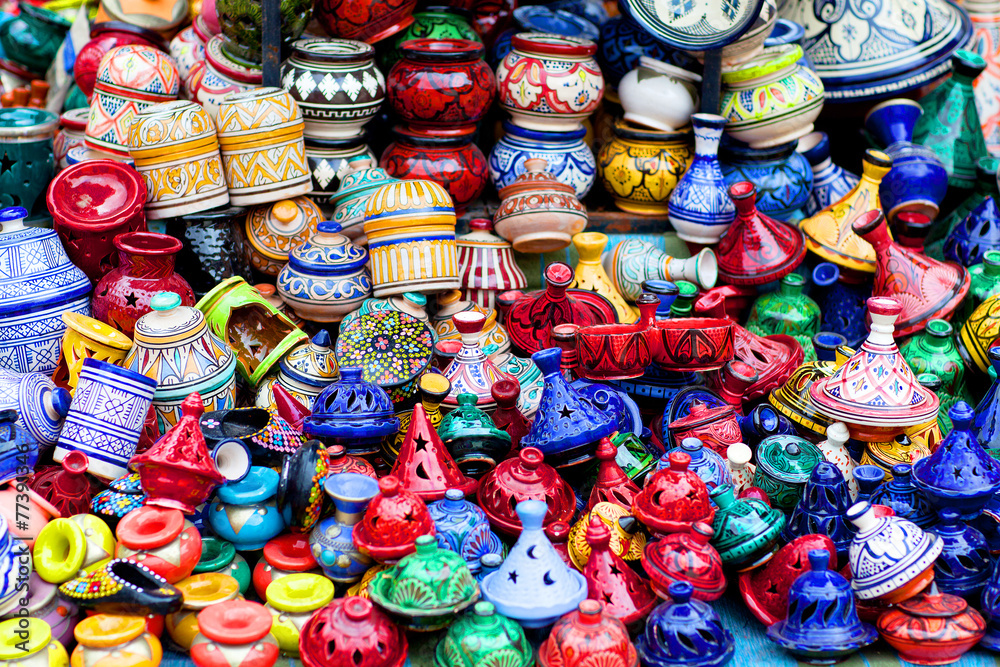 Plates, tajines and pots made of clay on the market