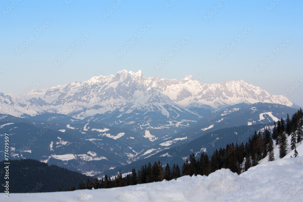 Bergmassiv in Österreich
