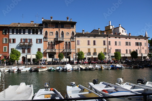 Desenzano, Porto Vecchio, Gardasee photo