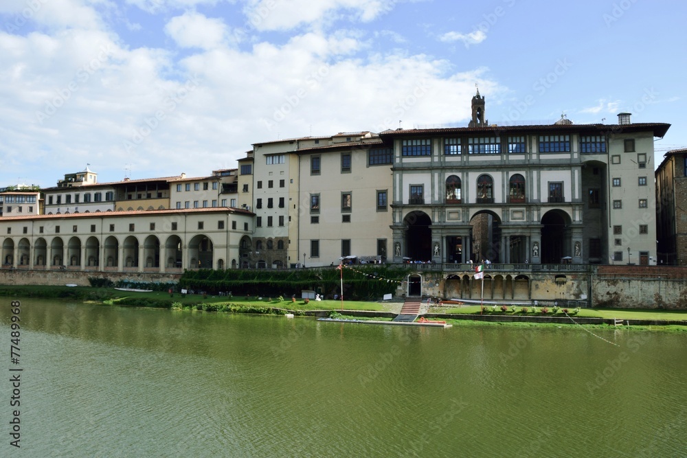 Florenz am Fluss Arno - Firenze - Italien 