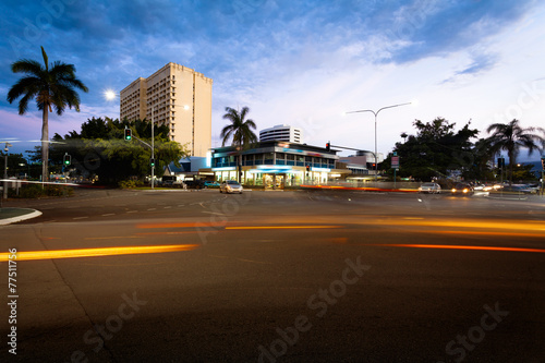 Queensland Cairns city, night © 孤飞的鹤