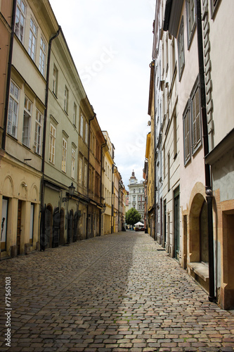 Fototapeta Naklejka Na Ścianę i Meble -  Prague narrow street 01