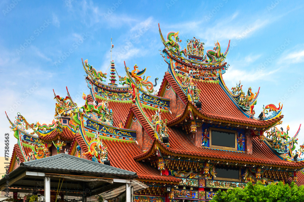 Fototapeta premium Art of Chinese temple roof