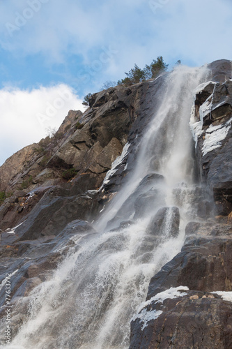 Hengjanefossen closeup