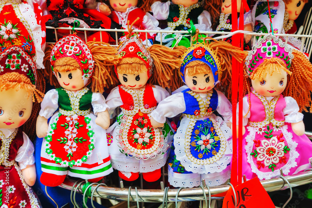 Traditional magyar dolls