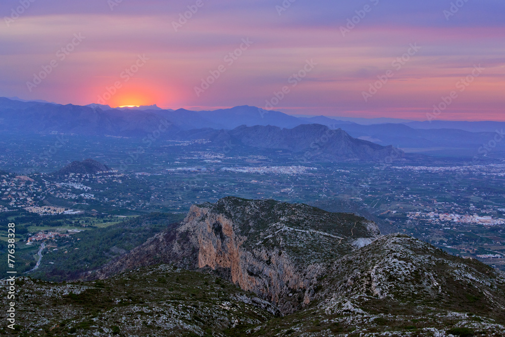 Fototapeta premium Mount Montgo in twilight