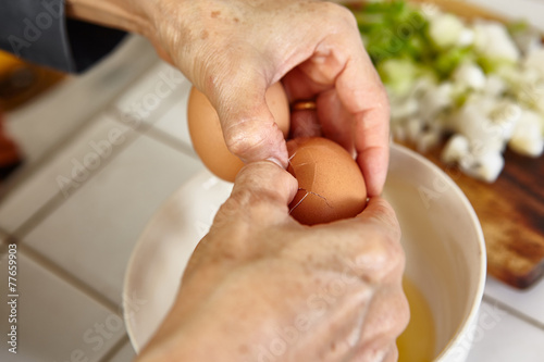 Preparing the egg