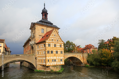 Obere bridge (brücke) and Altes Rathaus and cloudy sky