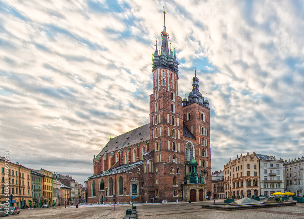 Naklejka premium St. Mary's Basilica Krakow