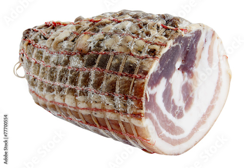 Poitrine roulée Jambon d'Auvergne détourée